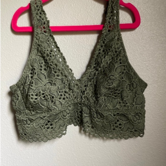 Aerie Bralette - Picture 1 of 4